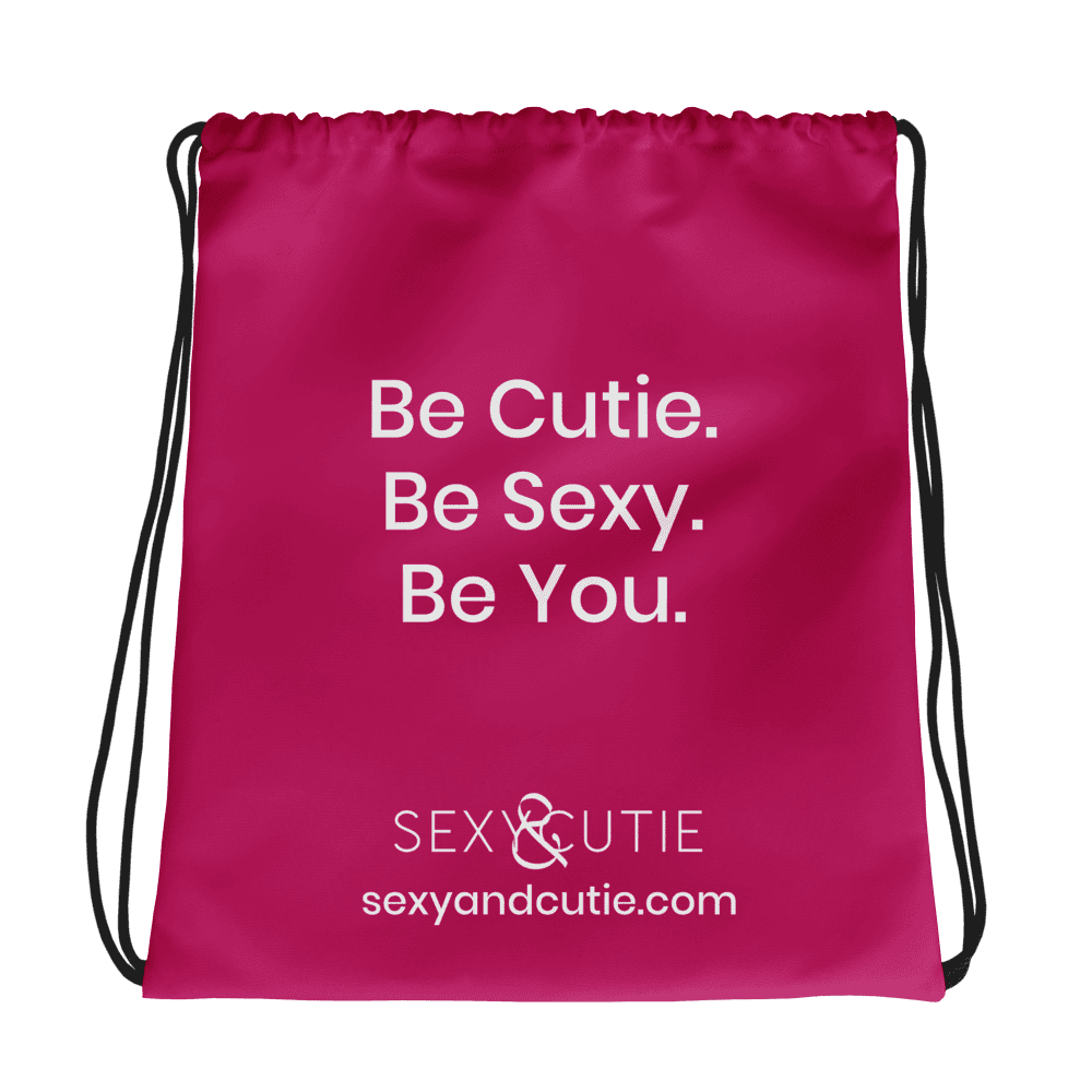 Bossa de tela rosa amb text "Be Cutie. Be Sexy. Be You." i logotip de Sexy & Cutie.
