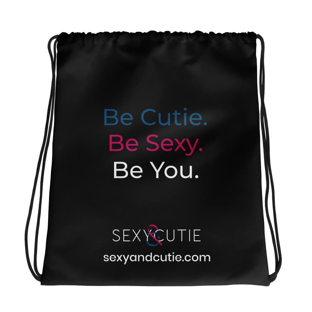Bossa amb missatge "Be Cutie. Be Sexy. Be You." en colors cridaners.