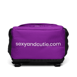 Bossa de viatge estada amb logo "sexyandcutie.com" per a accessoris i roba.